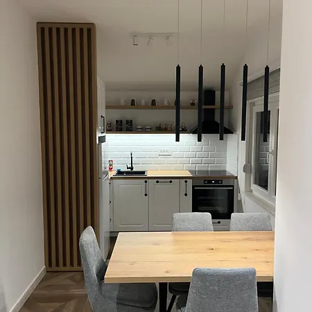 Sunny Hill Требинье